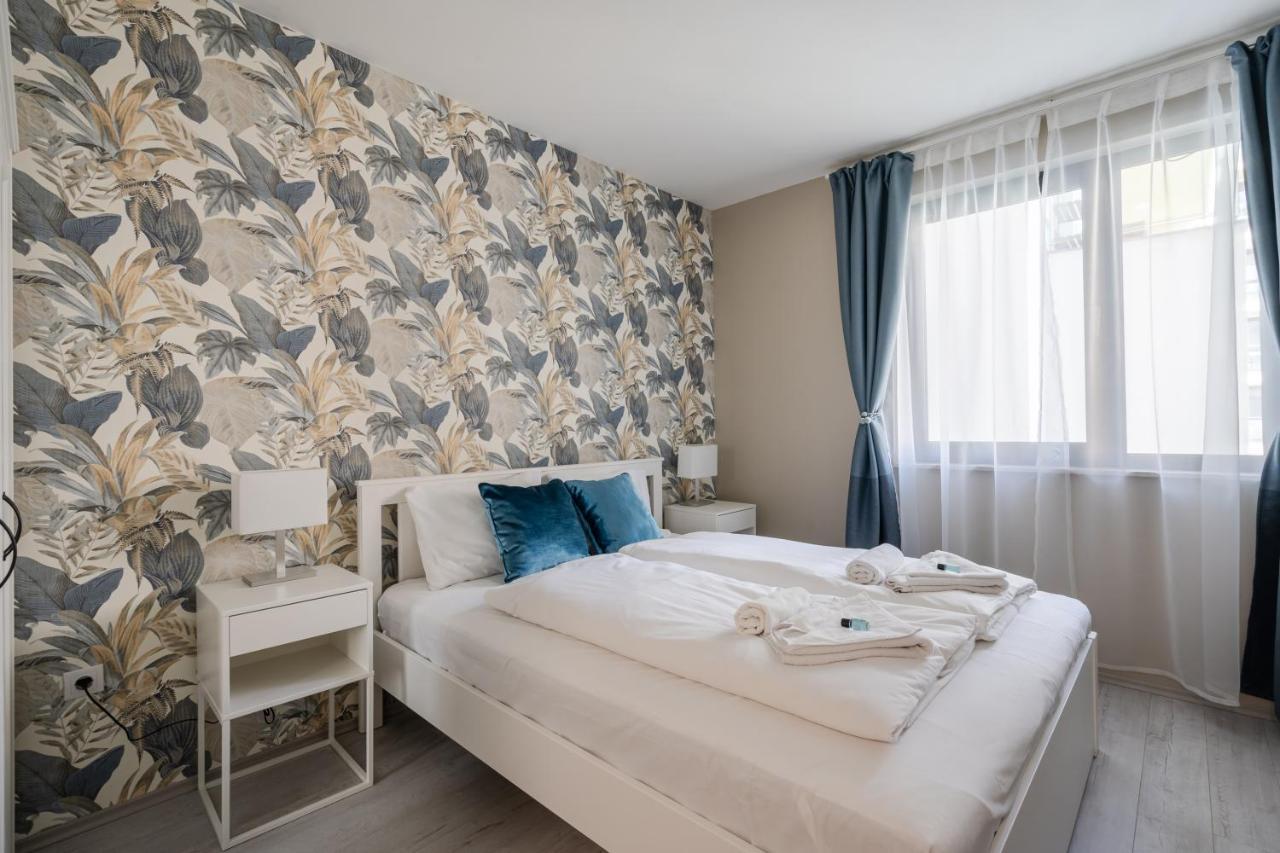Navy Angel Apartment With Balcony Budapeste Exterior foto